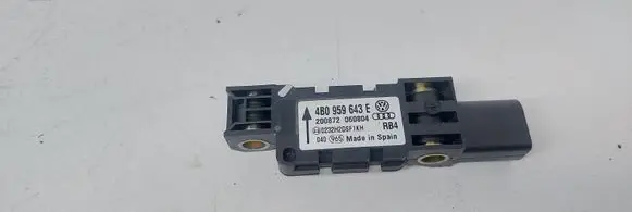 Audi A3 S3 8P Airbag deployment crash/impact sensor 4B0959643