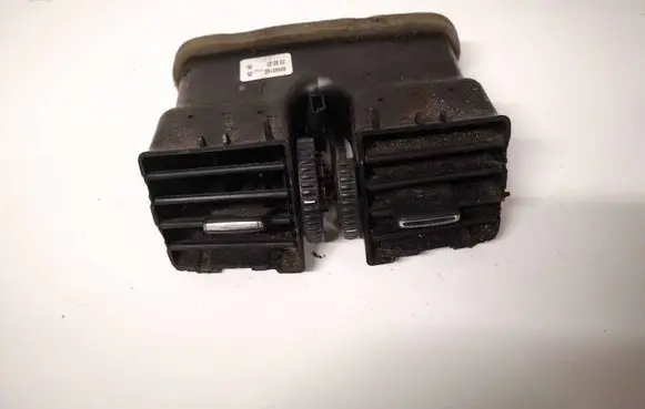 BMW 3 E90 E91 Dash center air vent grill 7129556