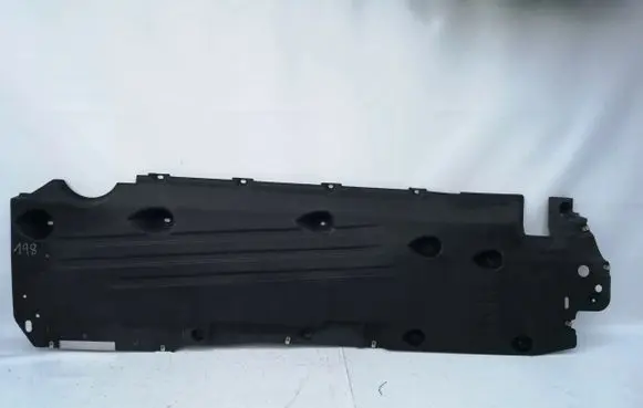 Land Rover Evoque II Engine splash shield/under tray K8D2-104C20-AC