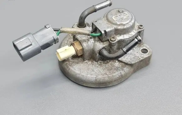 Honda CR-V Fuel filter housing 1863006280 16900R06E01