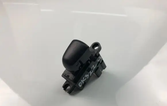 Nissan Juke I F15 Electric window control switch 254111KL5A