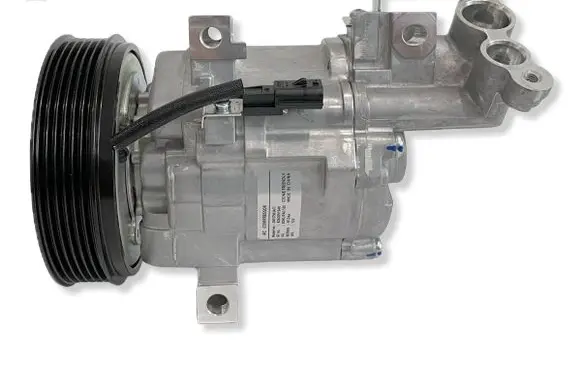 Dacia Sandero Air conditioning (A/C) compressor (pump) 926001686R EKL37963ZA 813256