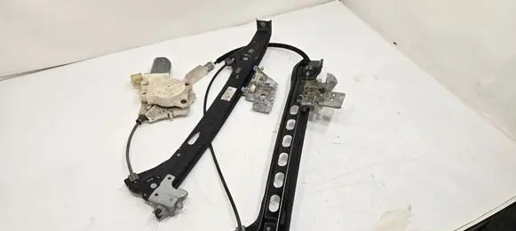 Mercedes-Benz CLS C219 Rear door window regulator with motor A2197300846