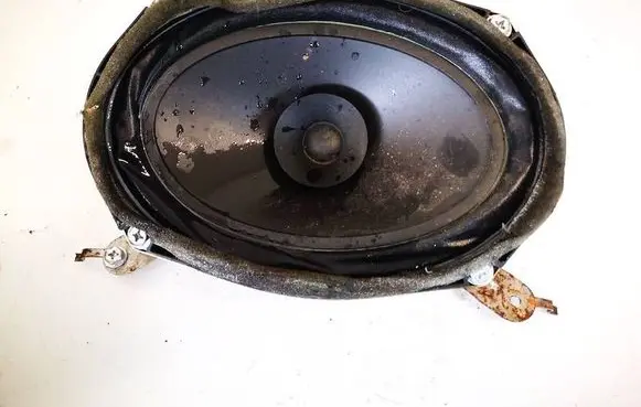 Nissan Quest Front door speaker 281577z800