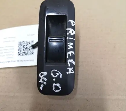 Nissan Primera Electric window control switch 25411AV600 C8DD705N