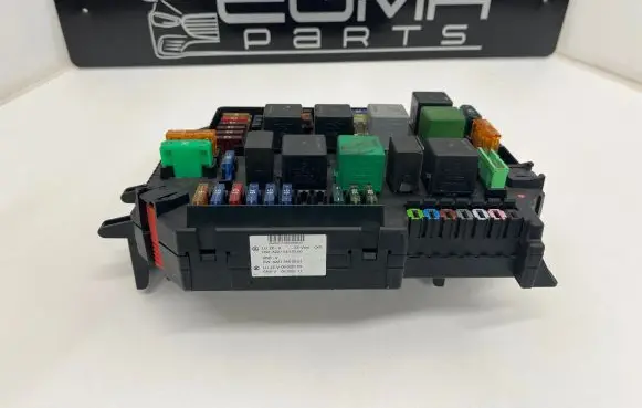 Mercedes-Benz S W221 Fuse module A2215402250 08022153 A2215450001