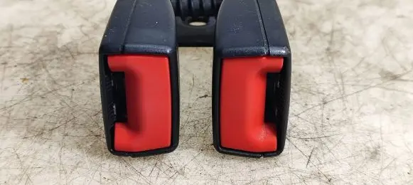 Opel Cascada Rear seatbelt buckle 13354863 609957700 401266978