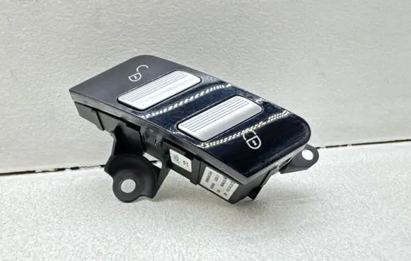Mercedes-Benz S W221 Central locking switch button A2218213051