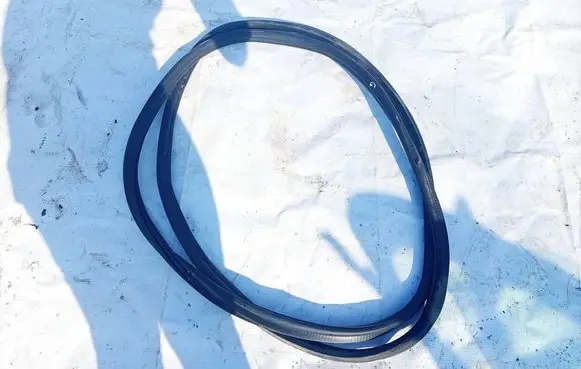 Skoda Octavia Mk2 (1Z) Trunk rubber seal (body)