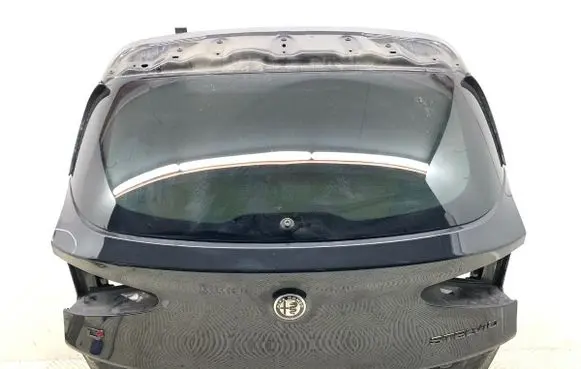 Alfa Romeo Stelvio Tailgate/trunk/boot lid 