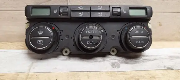 Volkswagen PASSAT B6 Climate control unit 74677532V