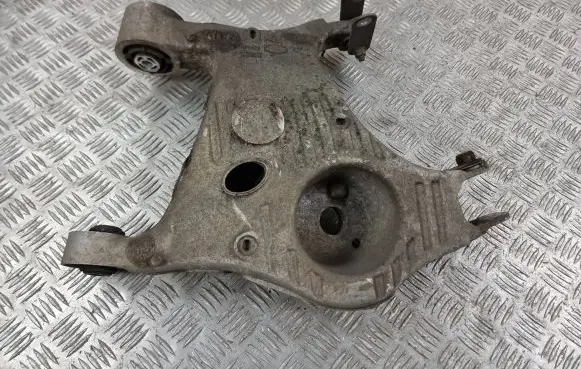 Jaguar E-Pace Rear upper control arm/wishbone