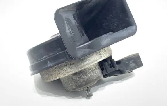 Volkswagen Golf VII Horn signal 5Q0951221