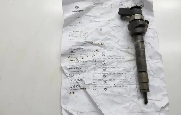 BMW 1 F20 F21 Fuel injector 0445110601