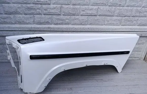 Mercedes-Benz G W464 Fender