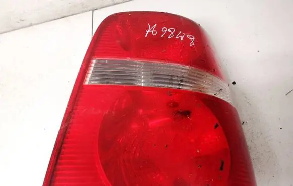 Volkswagen Touran I Rear/tail lights 1t0945258a 1t0945096