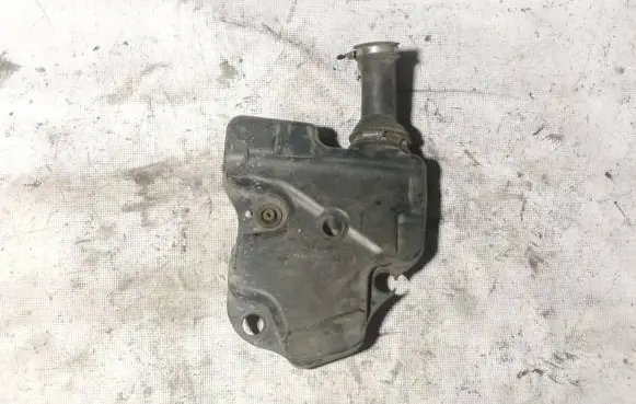 Intake resonator