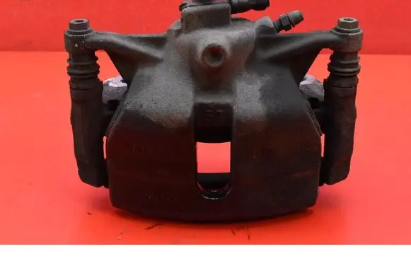 Skoda Superb B5 (3U) Front brake caliper
