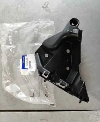 Volvo XC60 Front bumper mounting bracket 30763436