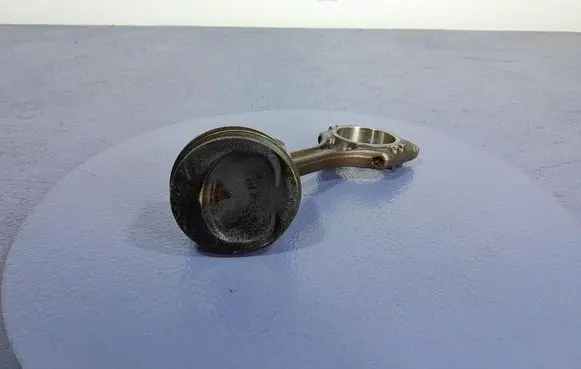Audi A3 S3 A3 Sportback 8P Piston 