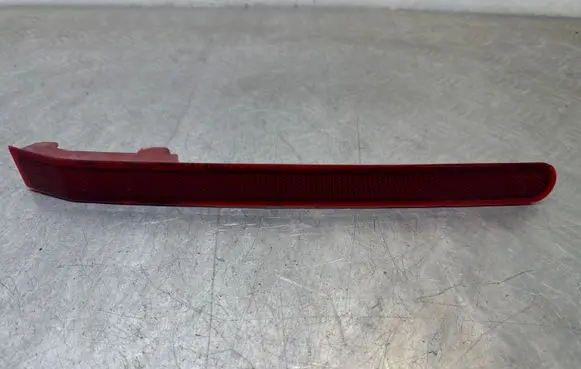KIA Stinger Rear tail light reflector