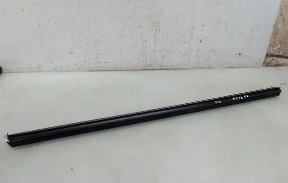 Ford S-MAX Rubber seal front door window/glass 230608
