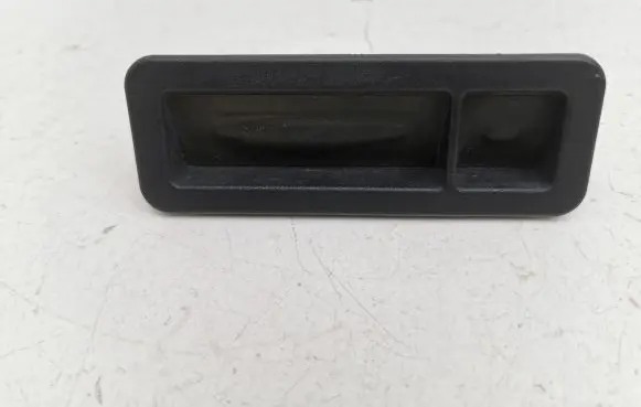 Jeep Cherokee Tailgate opening switch 94100384002