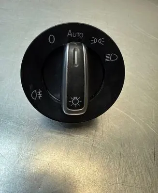 Volkswagen PASSAT B6 Light switch 3C8941431 0431