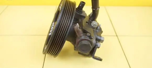 Hyundai Santa Fe Power steering pump G6EA