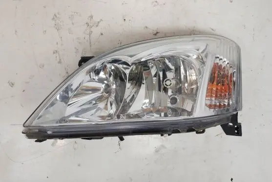 Toyota Corolla E120 E130 Headlight/headlamp TYC20-A242B