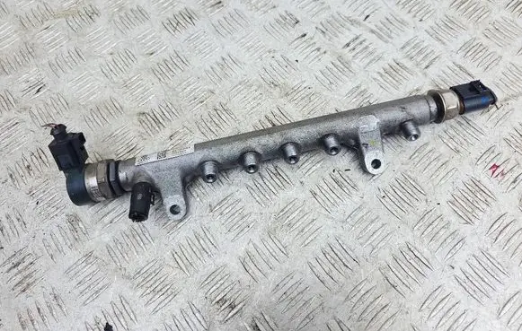 Audi A4 S4 B8 8K Fuel main line pipe 03L130089A 057130764H 0281002859