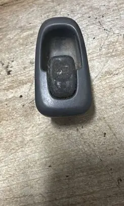 Volvo S70 V70 V70 XC Electric window control switch 9148952