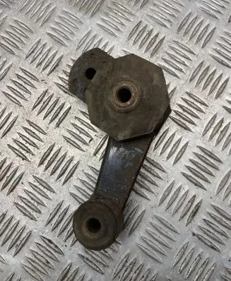 Land Rover Freelander Engine mount bracket W17891