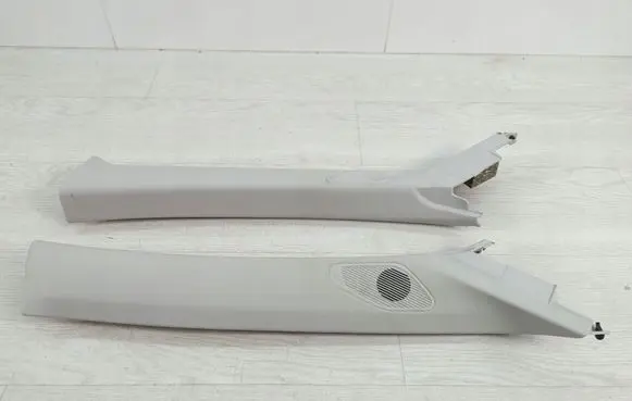 Peugeot 308 (A) pillar trim 9836101480