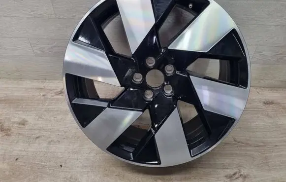 Volvo XC60 R20 alloy rim 32358543