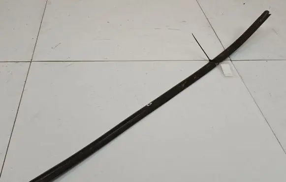 Toyota Yaris Rear door glass trim molding 