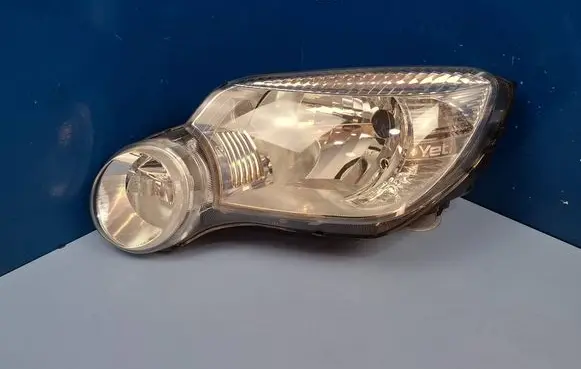 Skoda Yeti (5L) Headlight/headlamp 5L1941015A 030124832100