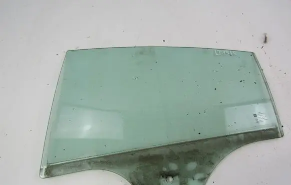 Opel Insignia A Rear door window glass 