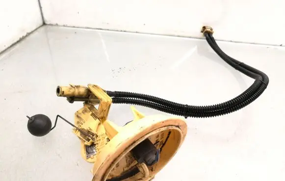 Volkswagen PASSAT B6 Fuel level sensor 3C0919673E