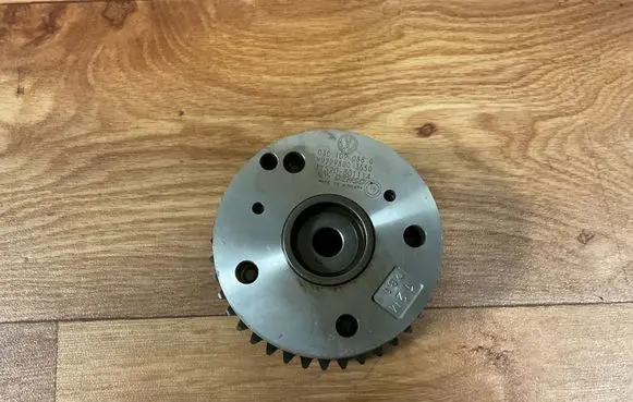 Volkswagen Caddy Camshaft pulley/ VANOS 03C109088G HU2298003550 11S20301114