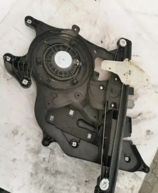 Peugeot Partner Front door window regulator with motor 156144201 82015454