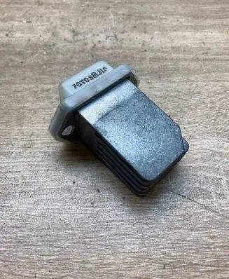 Nissan Qashqai Heater blower motor/fan resistor 70T038J16