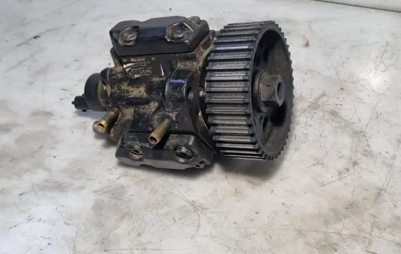 Alfa Romeo 156 Fuel injection high pressure pump 0445010007
