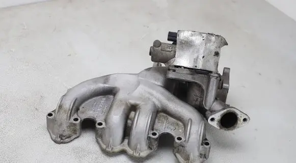 Volkswagen Caddy Intake manifold 03G129713K