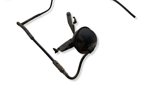 Audi A4 S4 B5 8D Vacuum air tank 054129808