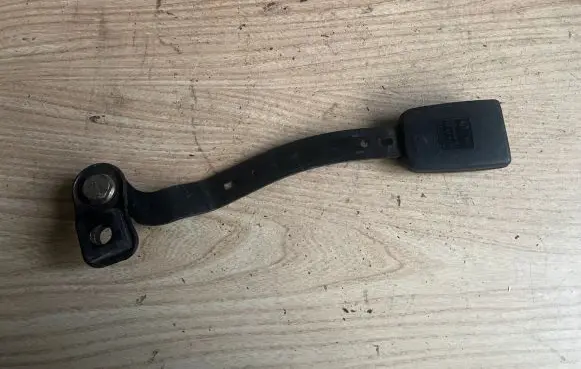 Seat Leon (1M) Front seatbelt buckle 1J4858472