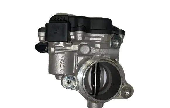 Volkswagen Tiguan Throttle body valve 04L128063AA