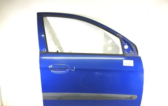 KIA Picanto Front door