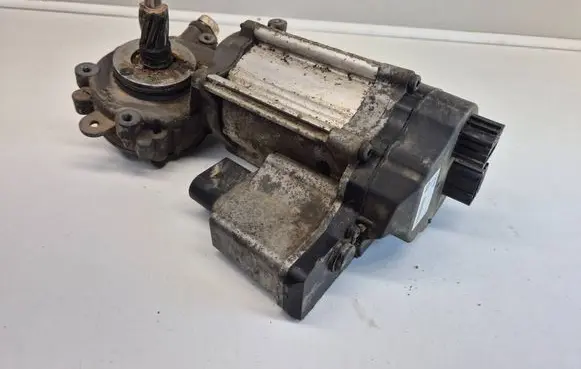 Volkswagen Golf V Steering rack 1k1909144L