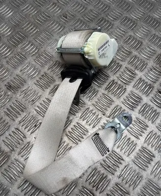 BMW 6 F12 F13 Rear seatbelt 726873303